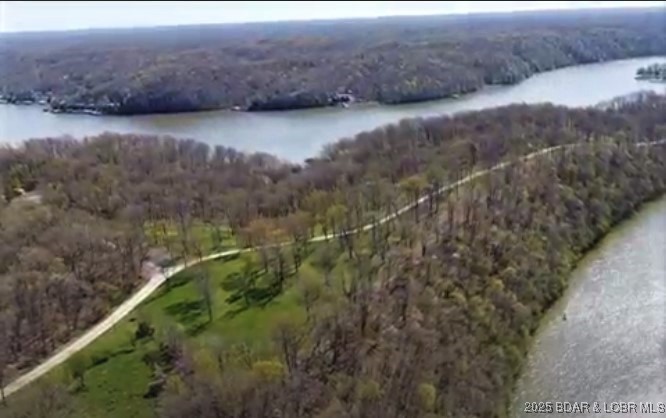 5 Timber Ridge Barnett, MO 65011 - Photo 4 of 6 Spacious