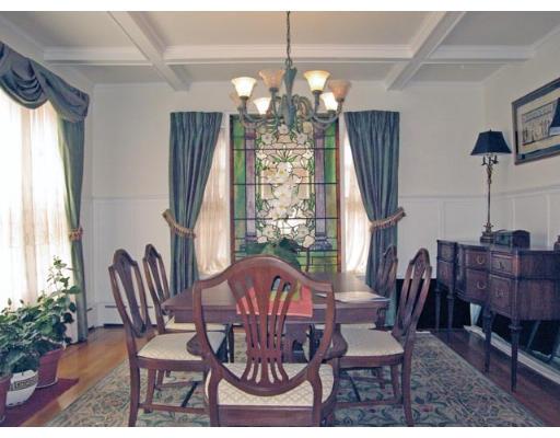 36 Greylock Road Newton, MA 02465 - Photo 3 of 7