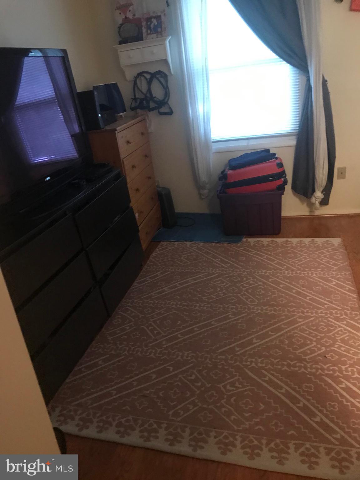 8320 Brookvale Court Springfield, VA 22153 - Photo 15 of 43 Bed room