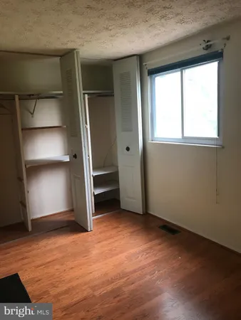 $2,350 | 8320 Brookvale Court, Springfield, VA 22153