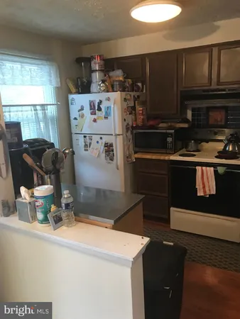 $2,350 | 8320 Brookvale Court, Springfield, VA 22153