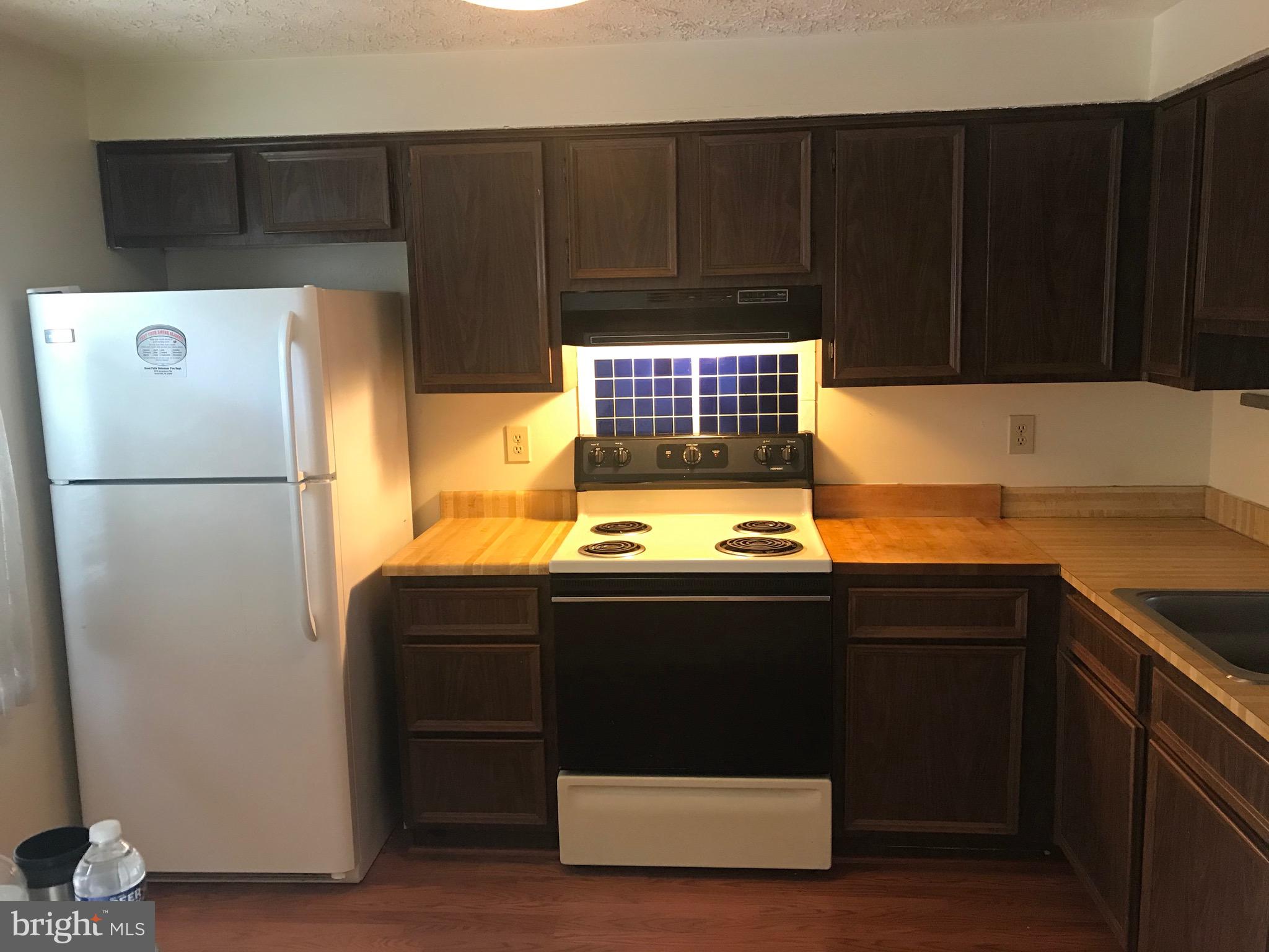 8320 Brookvale Court Springfield, VA 22153 - Photo 43 of 43 Kitchen