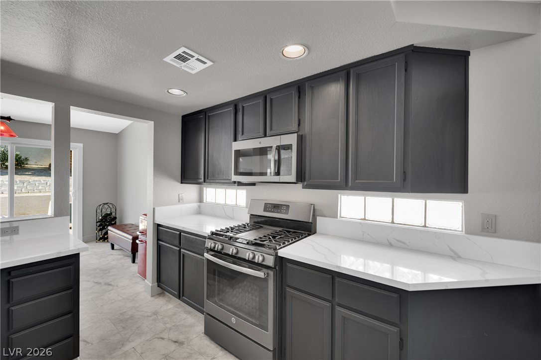 1433 Pathfinder Road Henderson, NV 89014 - Photo 8 of 25