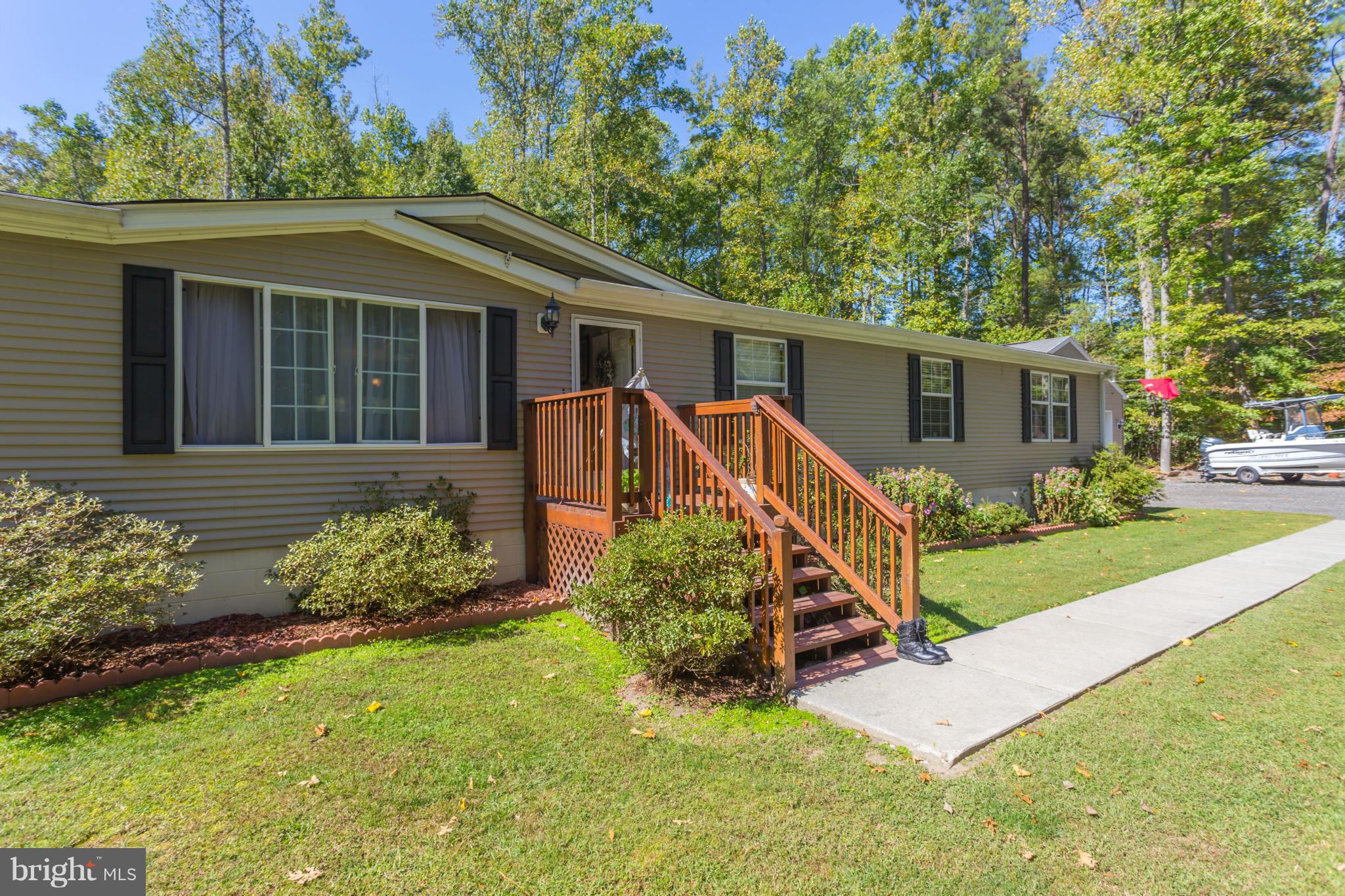 8372 Pumpkin Neck Road King George, VA 22485 - Photo 1 of 19 Exterior (Front)
