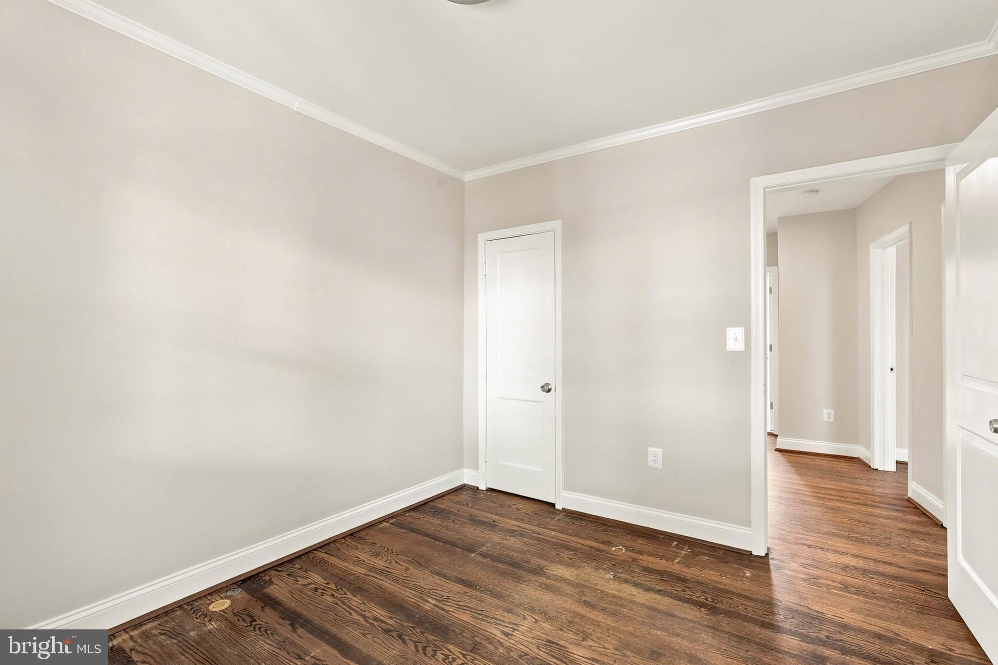 1518 Lochwood Road Baltimore, MD 21218 - Photo 17 of 30 Gallery Image 17