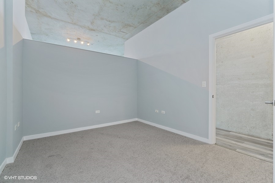 235 West Van Buren Street, Unit 4409 Chicago, IL 60607 - Photo 13 of 26 a view of an empty room