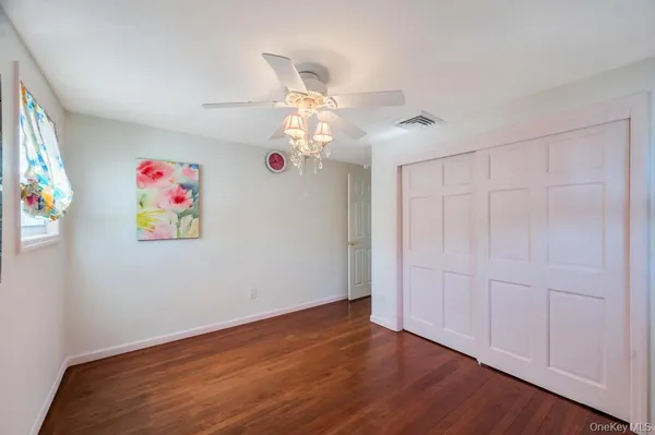 $589,000 | 11 Biscayne Drive, Selden, NY 11784