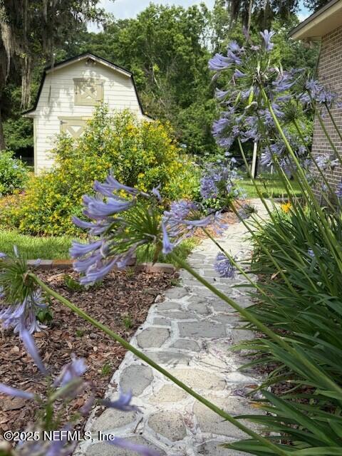 5802 Manning Cemetery Road Jacksonville, FL 32234 - Photo 72 of 117 Colorful Landscaping