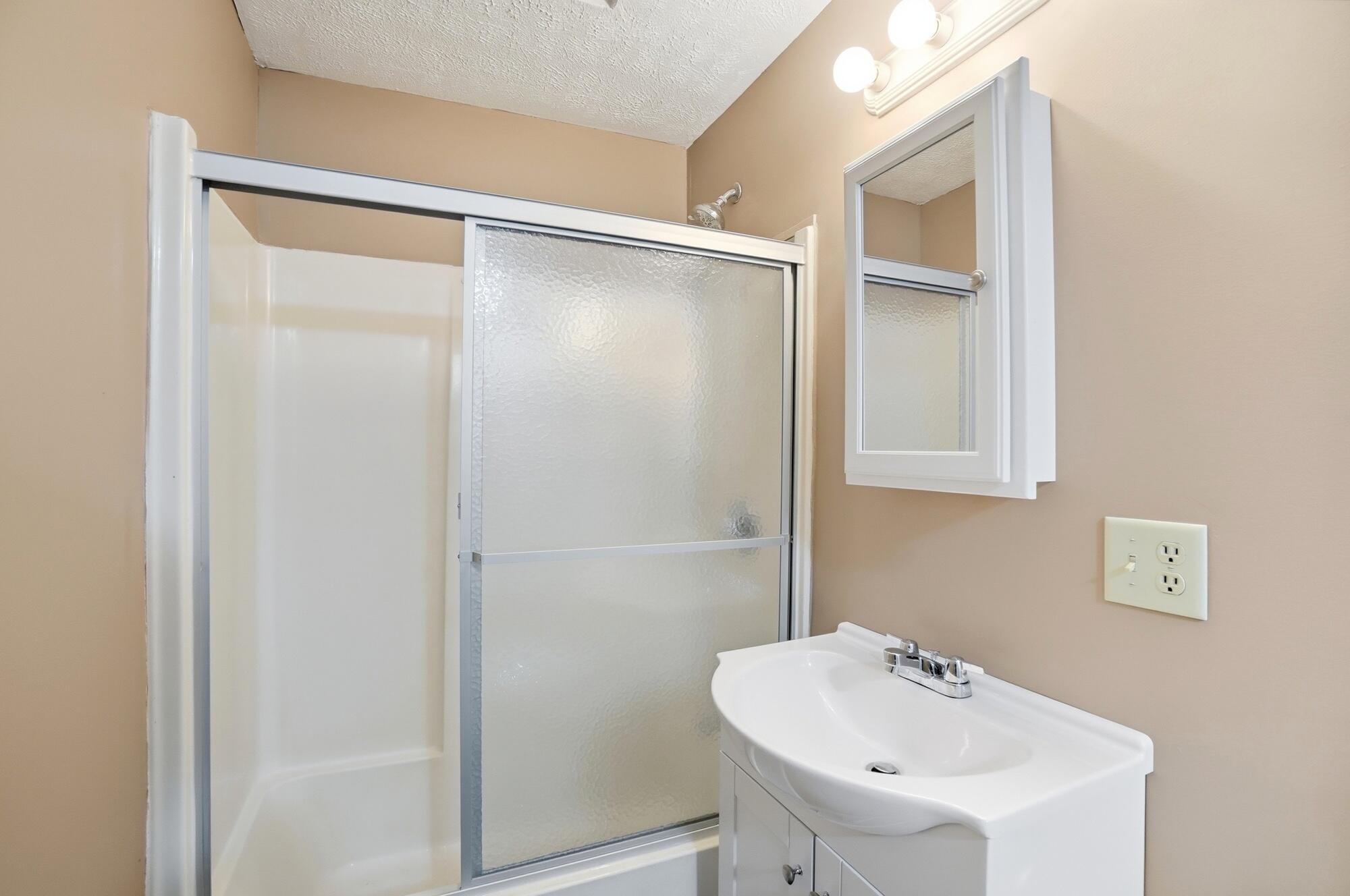 1417 West Main Street Springfield, OH 45504 - Photo 15 of 28 Gallery Image 15