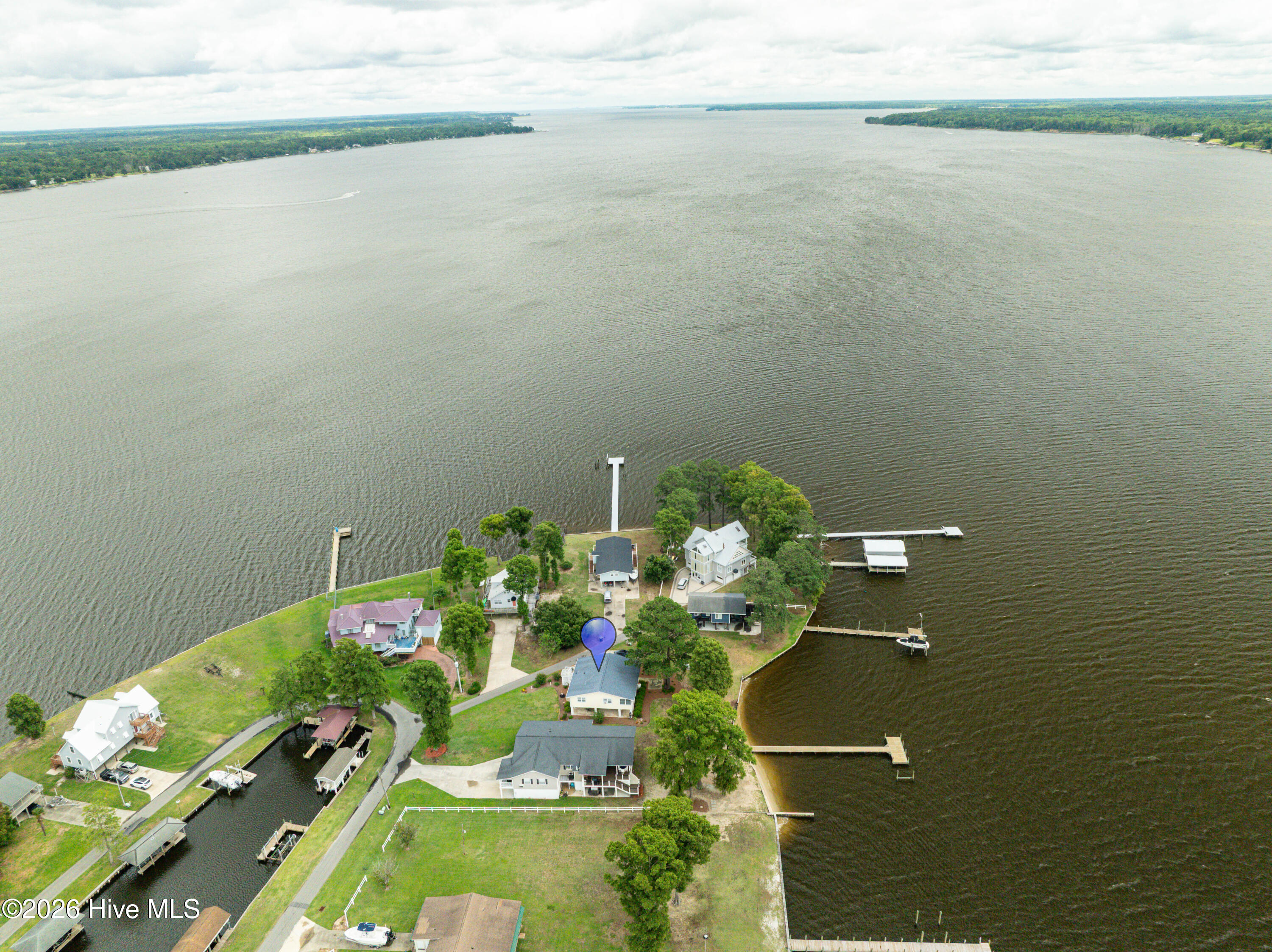 22 Oak Point Road Chocowinity, NC 27817 - Photo 3 of 52