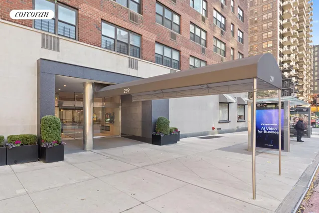 $850,000 | 239 East 79th Street, Unit 12K | Upper East Side