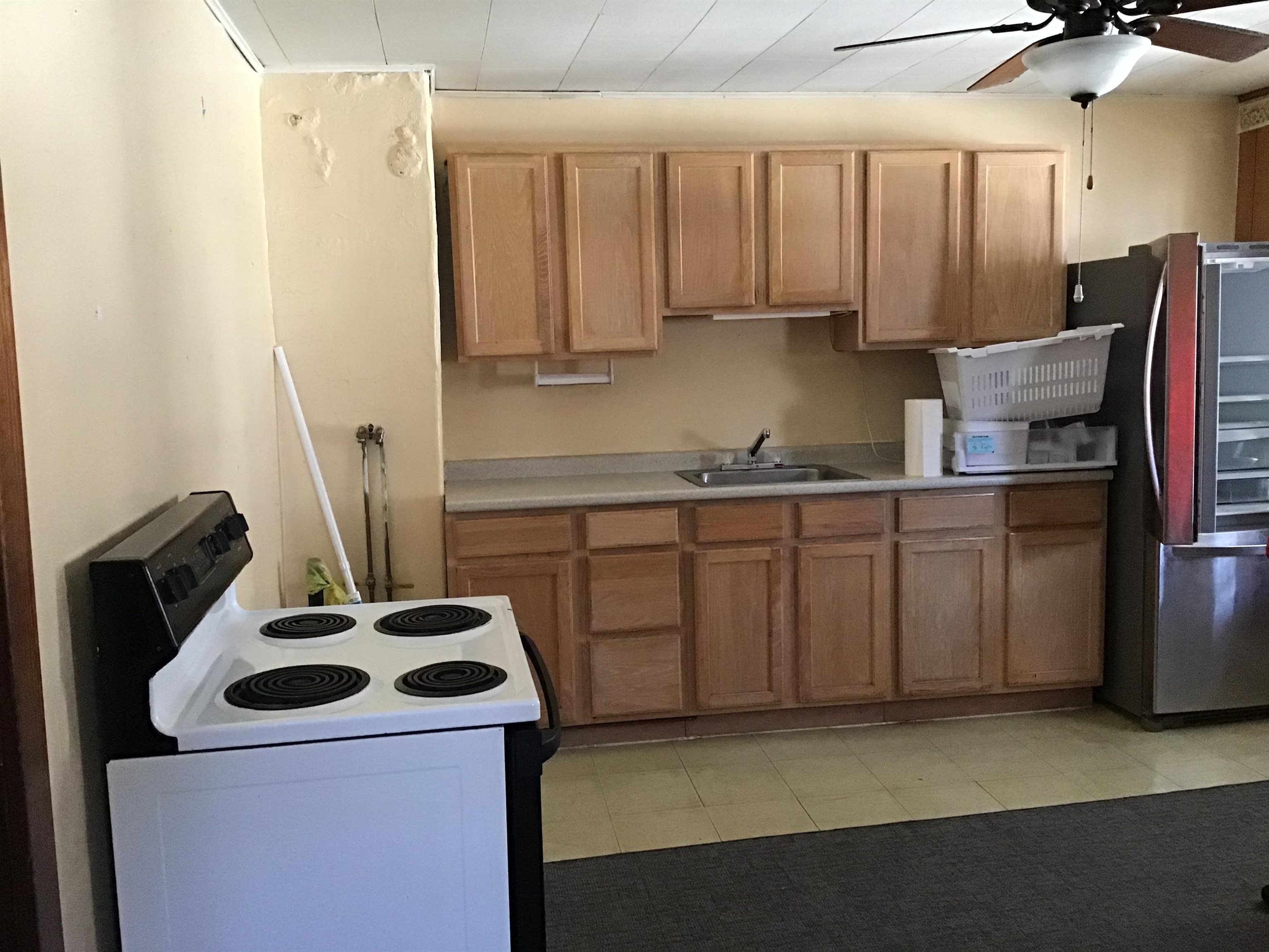 8 Union Street Windsor, VT 05089 - Photo 14 of 25