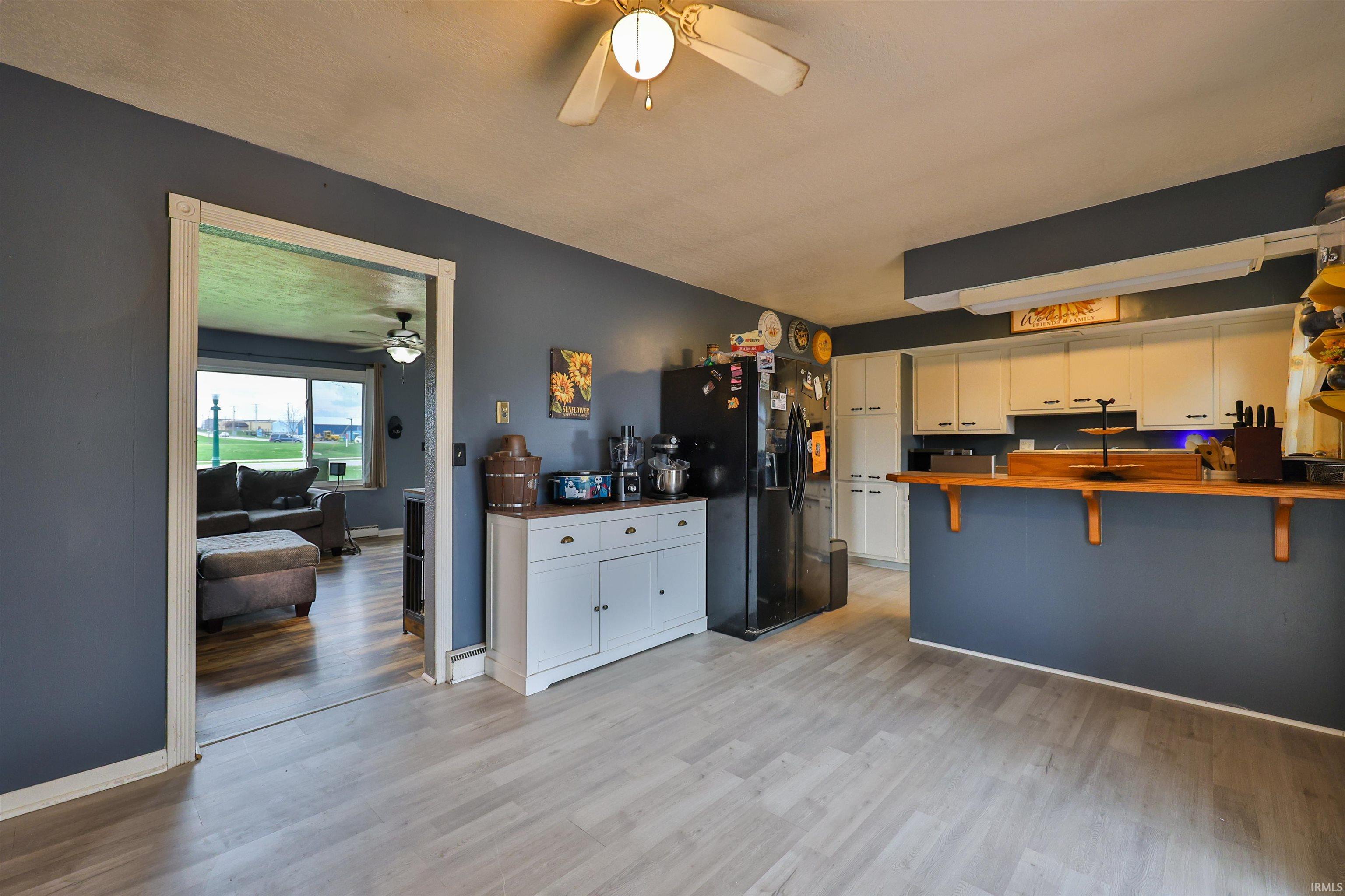 428 Drake Road Kendallville, IN 46755 - Photo 12 of 34