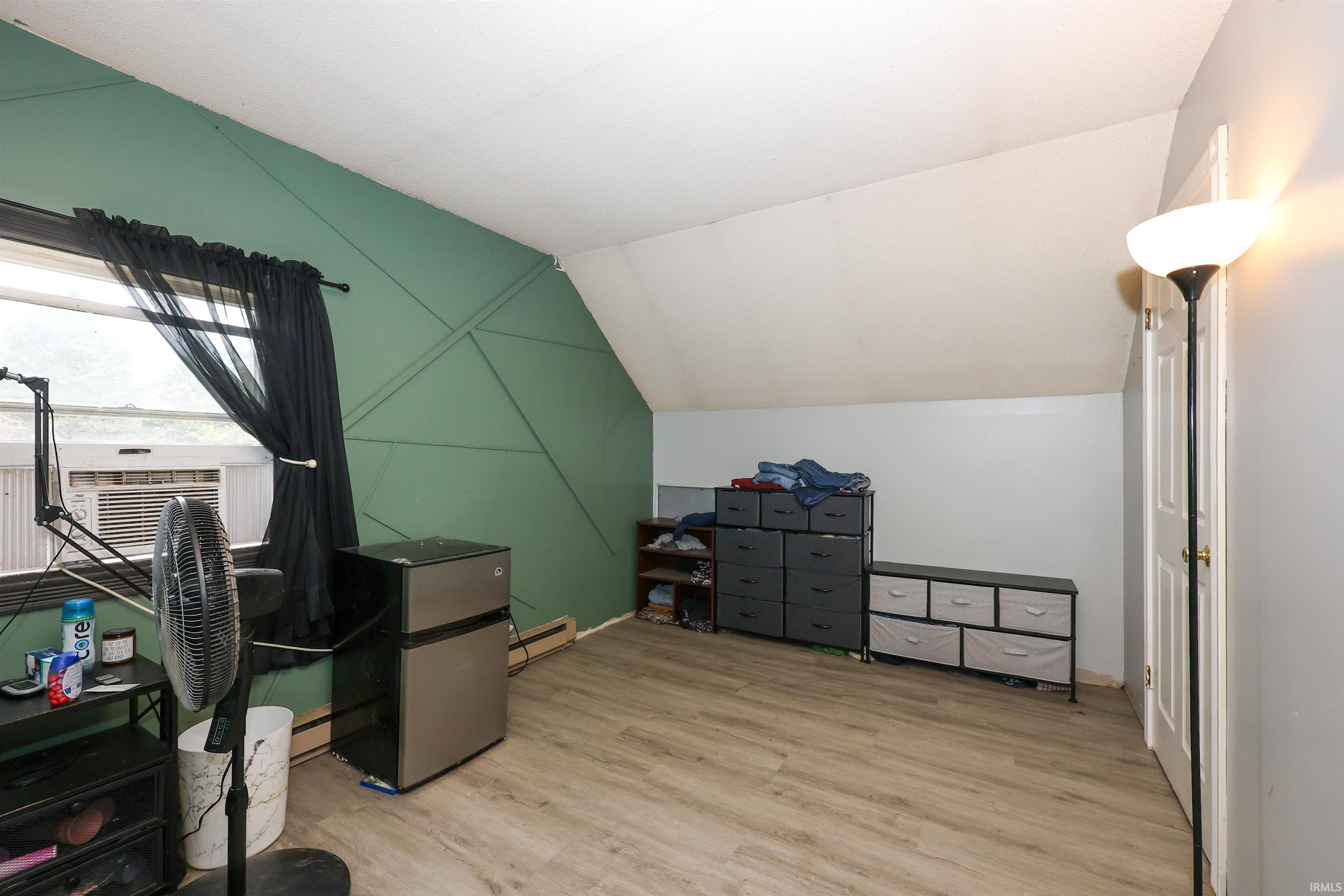 428 Drake Road Kendallville, IN 46755 - Photo 21 of 34