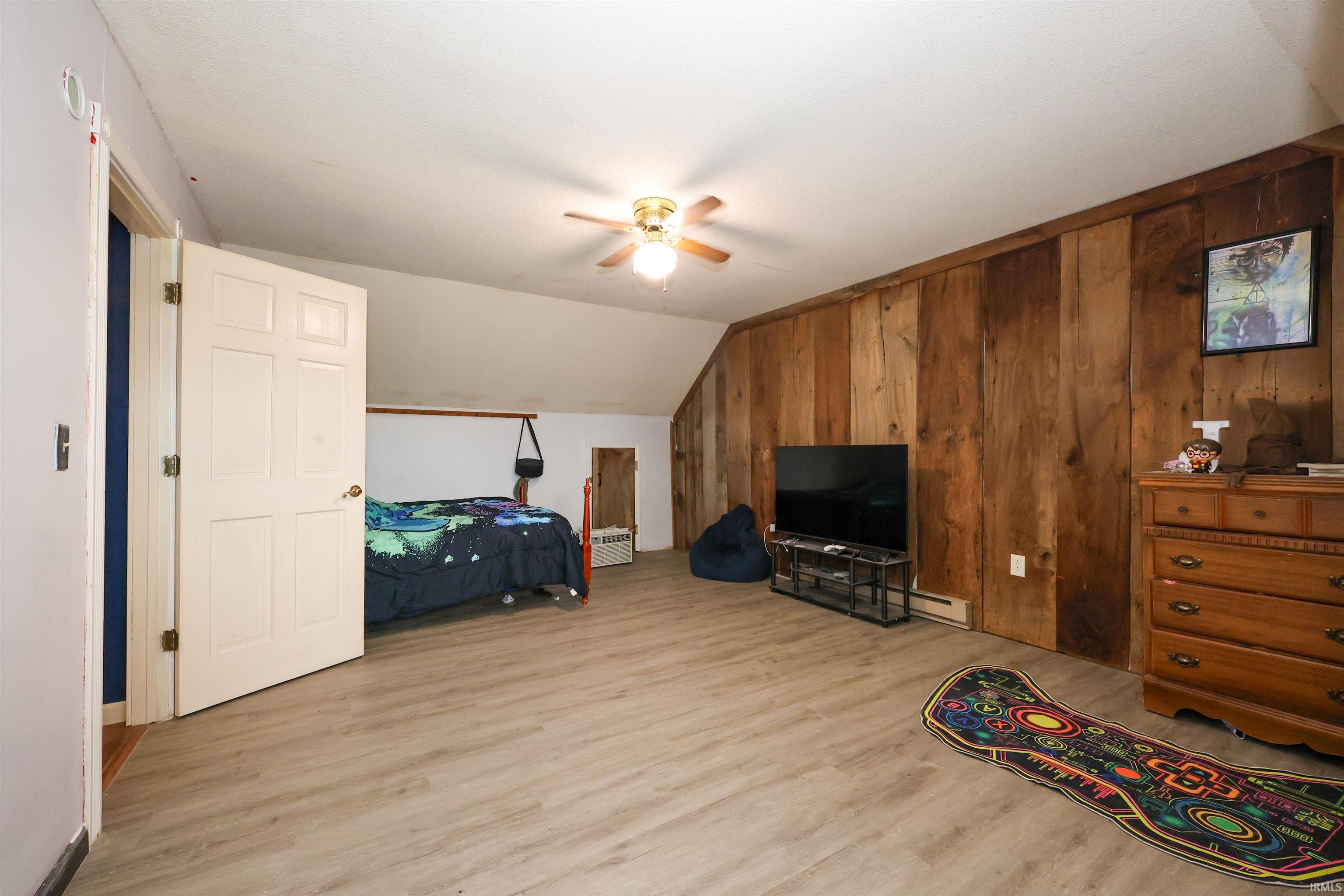 428 Drake Road Kendallville, IN 46755 - Photo 23 of 34