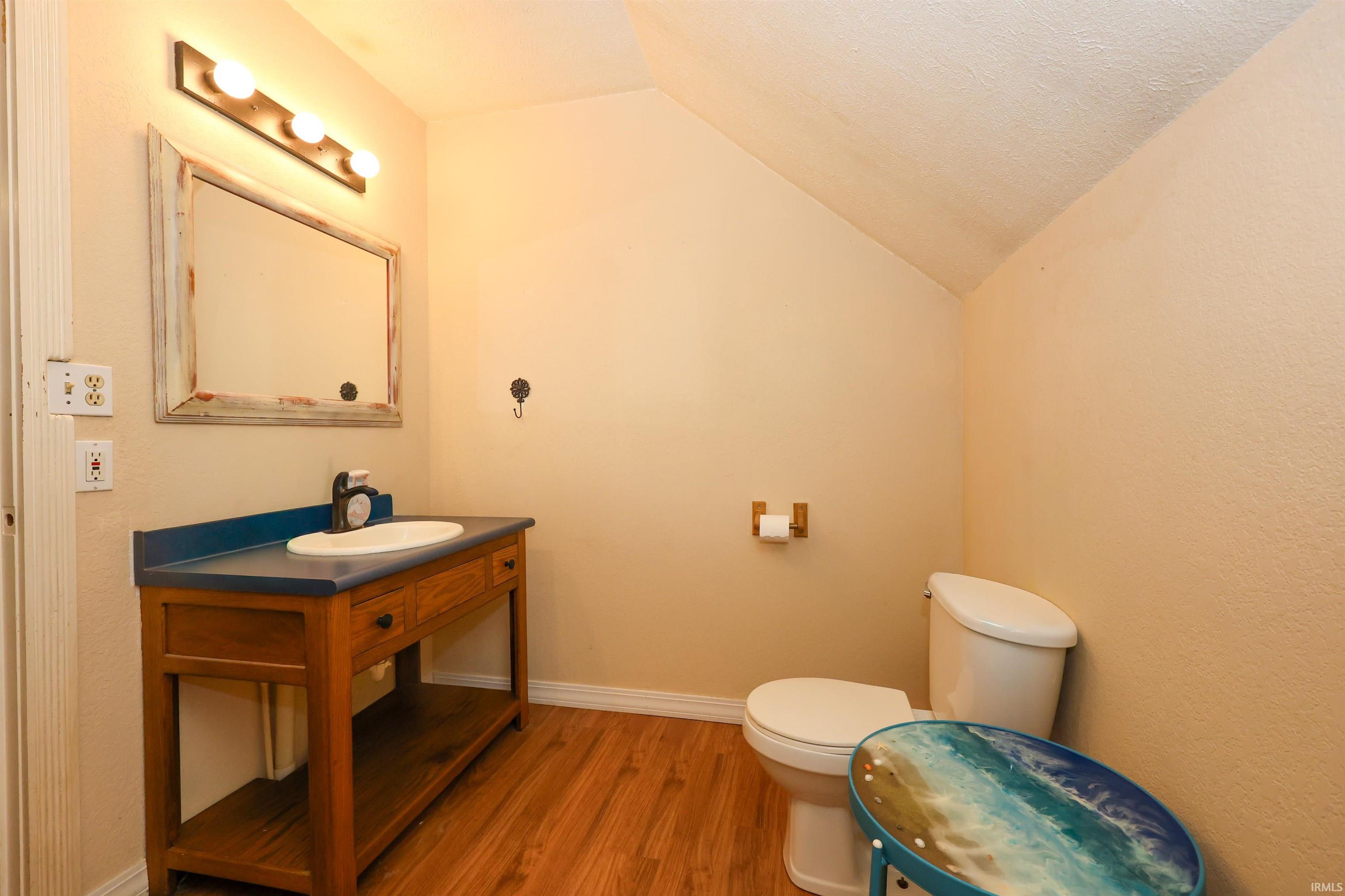 428 Drake Road Kendallville, IN 46755 - Photo 27 of 34