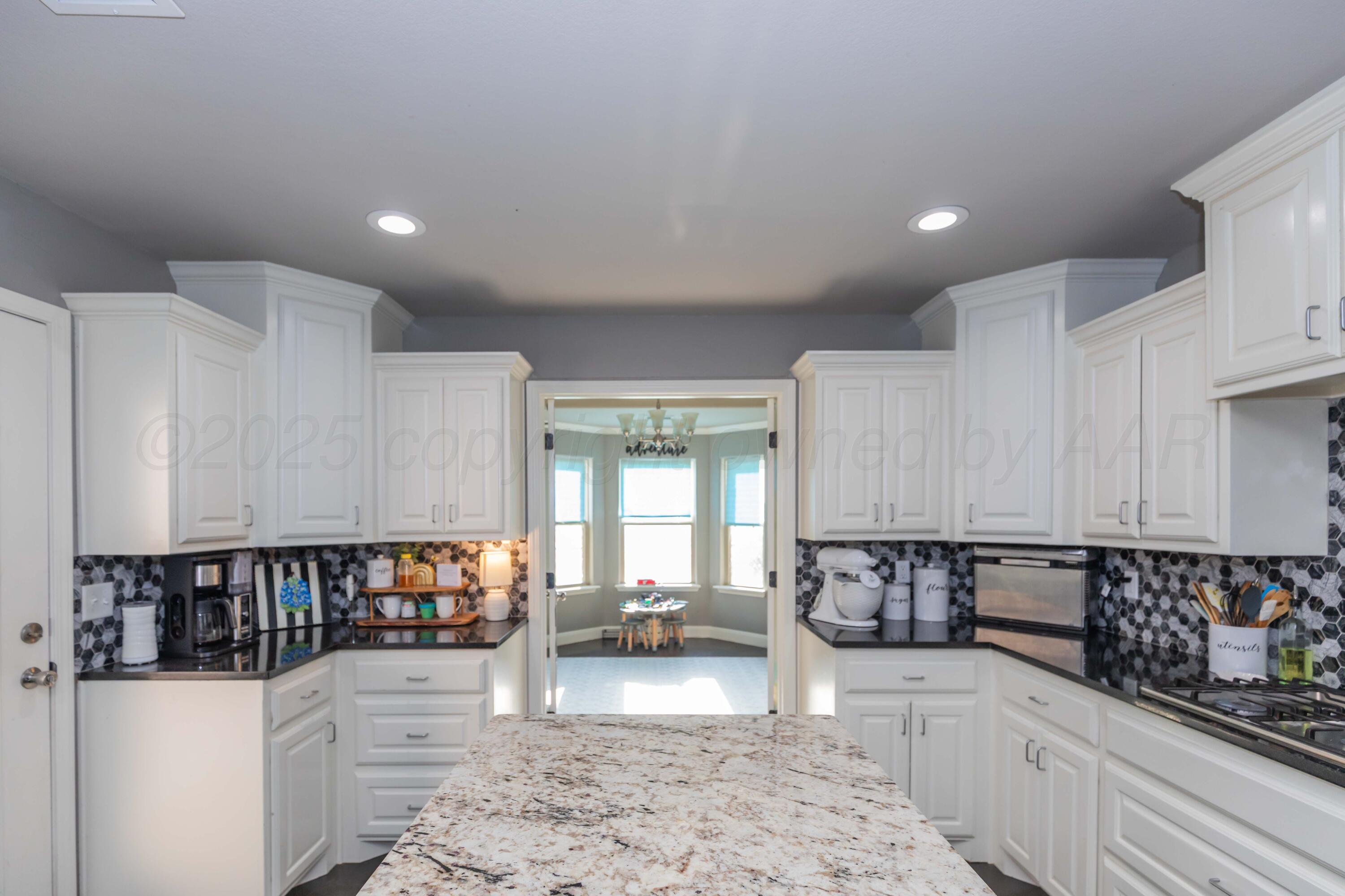 906 Red Deer White Deer, TX 79097 - Photo 12 of 52 KITCHEN VIEW 3