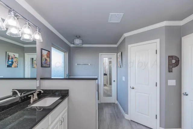 $325,000 | 906 Red Deer, White Deer, TX 79097