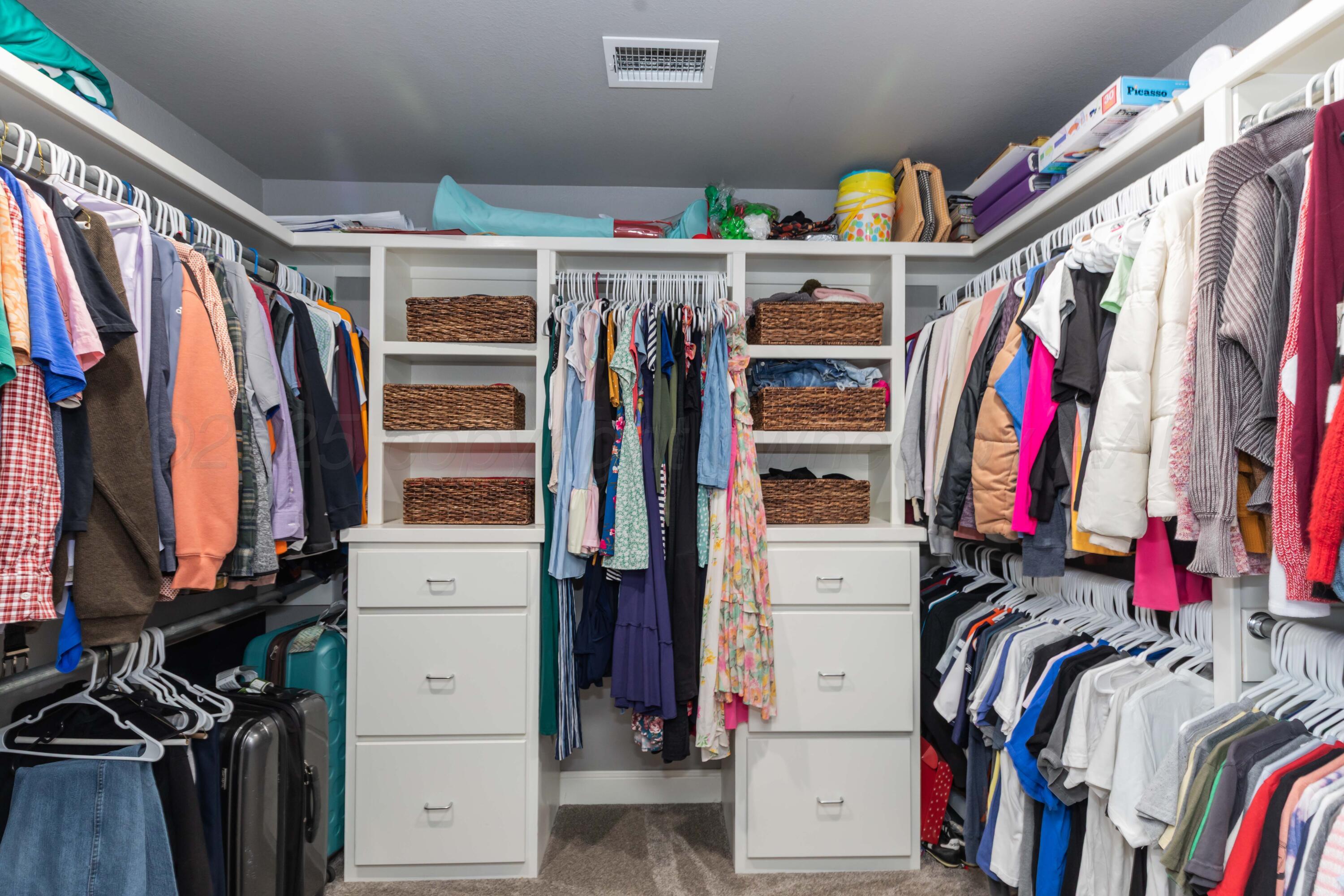 906 Red Deer White Deer, TX 79097 - Photo 34 of 52 PRIMARY CLOSET