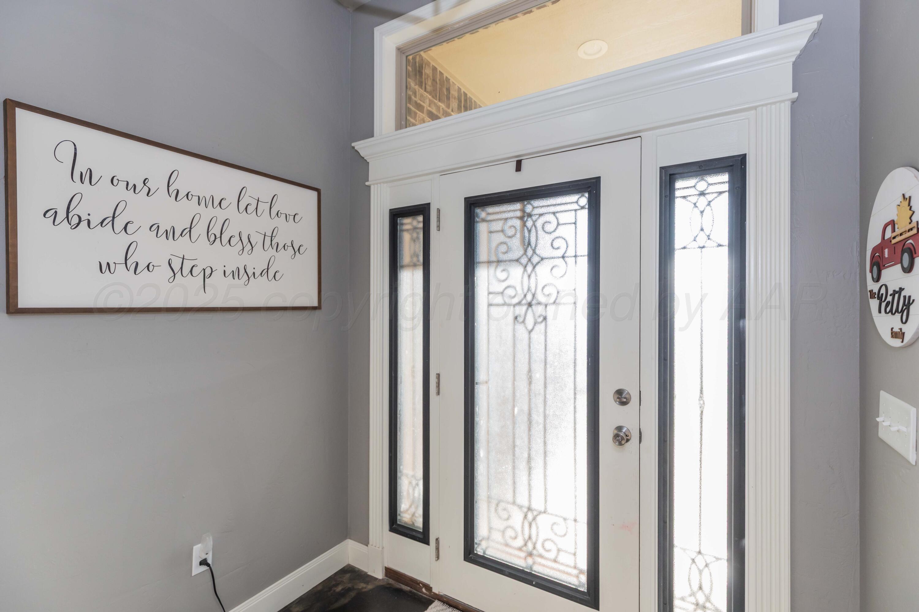 906 Red Deer White Deer, TX 79097 - Photo 5 of 52 ENTRY