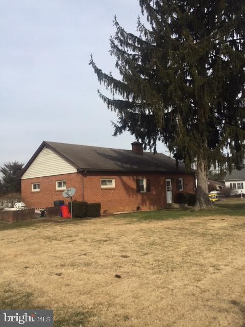 635 South Forge Road Palmyra, PA 17078 - Photo 2 of 7 Gallery Image 2