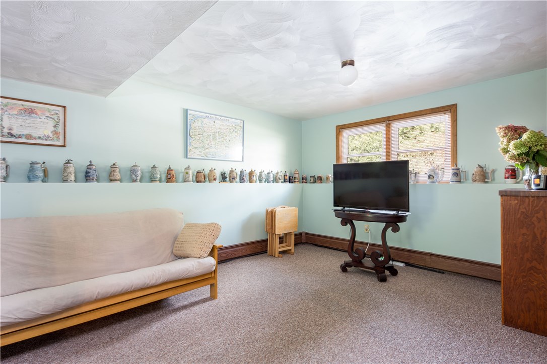 36 Beech Road Narragansett, RI 02882 - Photo 30 of 39