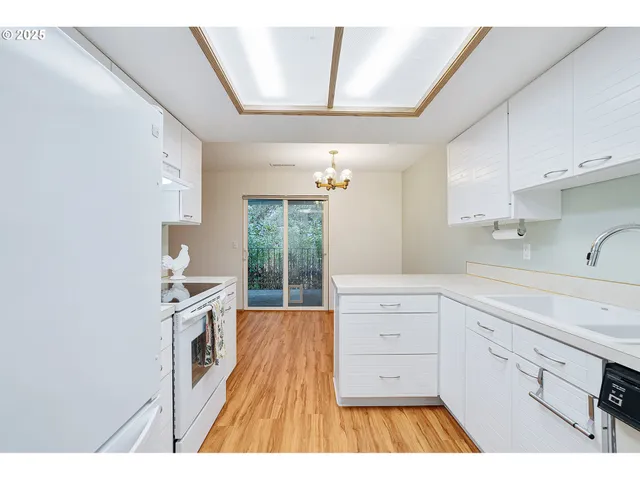 $265,000 | 15000 Southwest Farmington Road, Unit 30, Beaverton, OR 97007