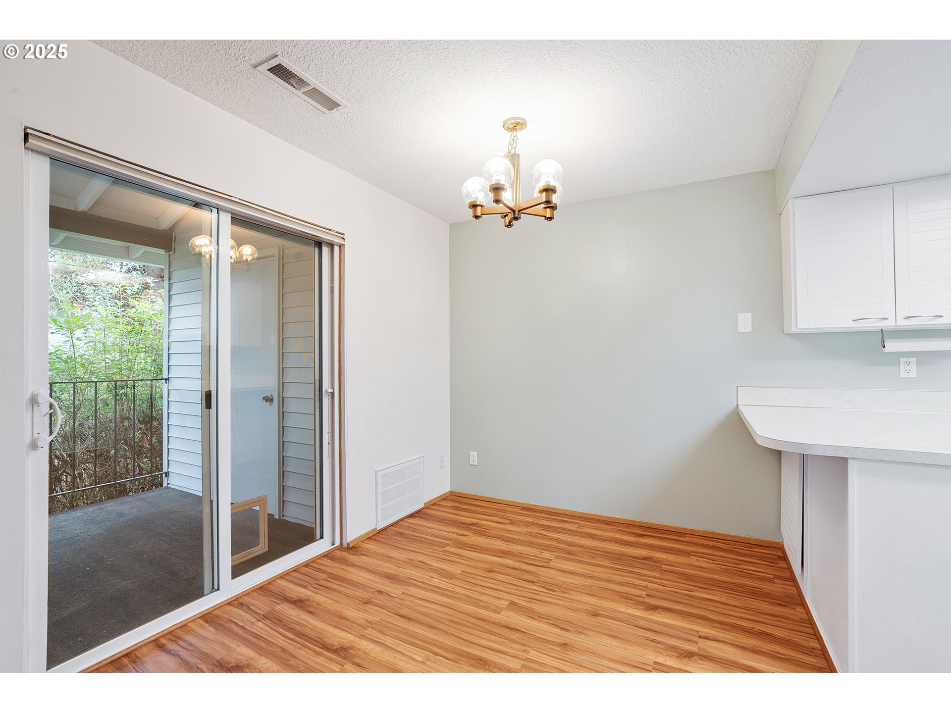 15000 Southwest Farmington Road, Unit 30 Beaverton, OR 97007 - Photo 15 of 37