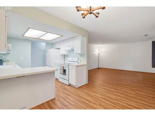 $265,000 | 15000 Southwest Farmington Road, Unit 30, Beaverton, OR 97007