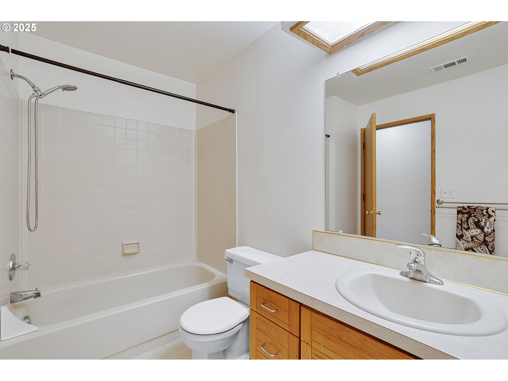 15000 Southwest Farmington Road, Unit 30 Beaverton, OR 97007 - Photo 23 of 37