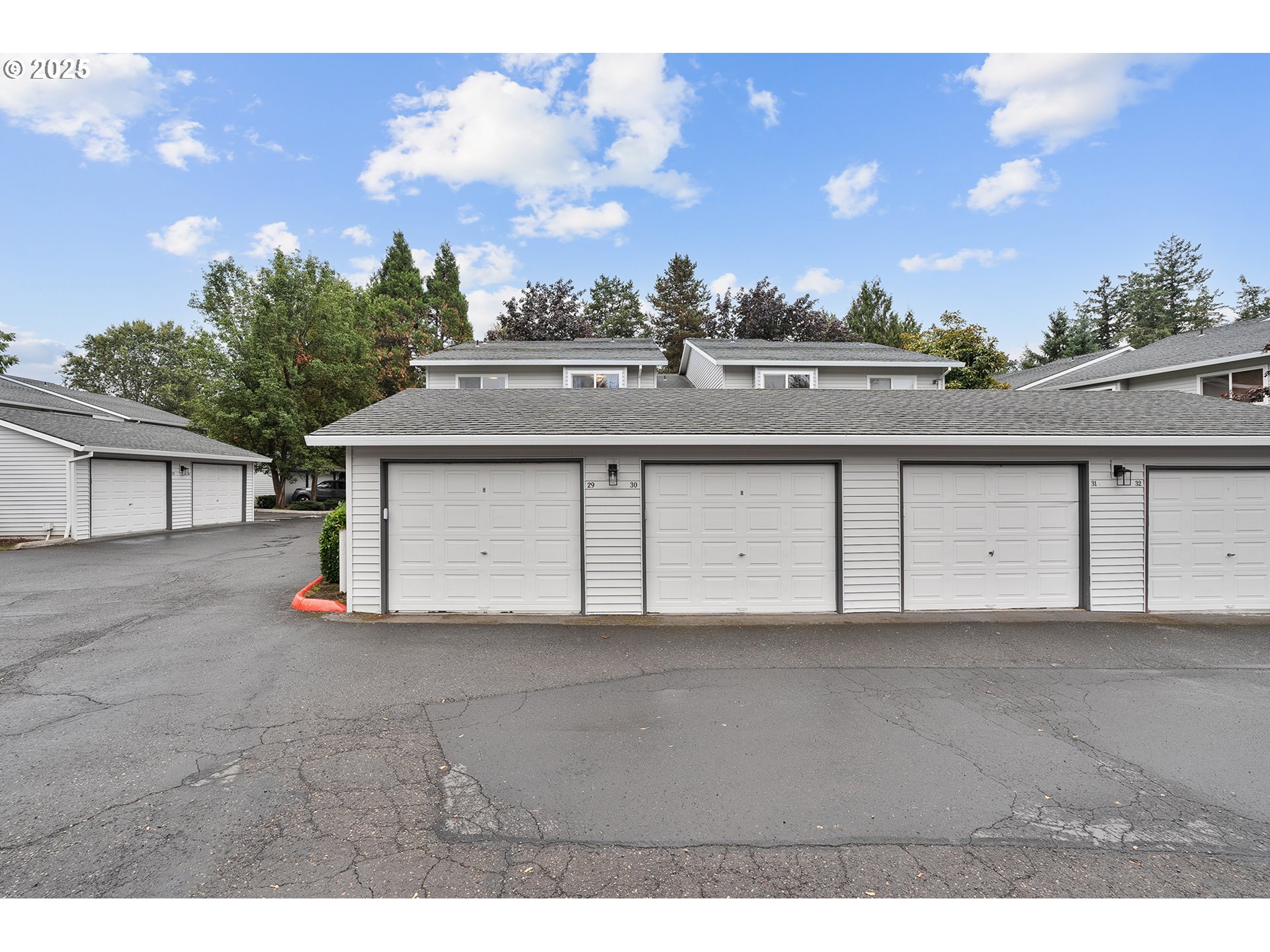 15000 Southwest Farmington Road, Unit 30 Beaverton, OR 97007 - Photo 3 of 37