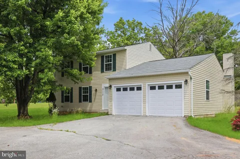 $3,000 | 9113 Bramble Bush Court, Gaithersburg, MD 20879