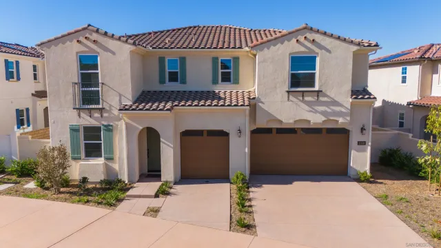 $2,427,990 | 11318 Caminito Rodar, San Diego, CA 92126