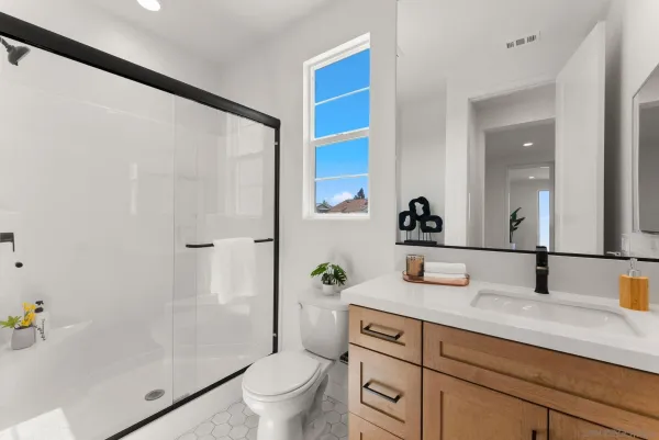$2,427,990 | 11318 Caminito Rodar, San Diego, CA 92126