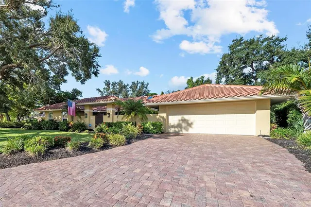 $1,125,000 | 1218 Yacht Harbor Drive, Osprey, FL 34229