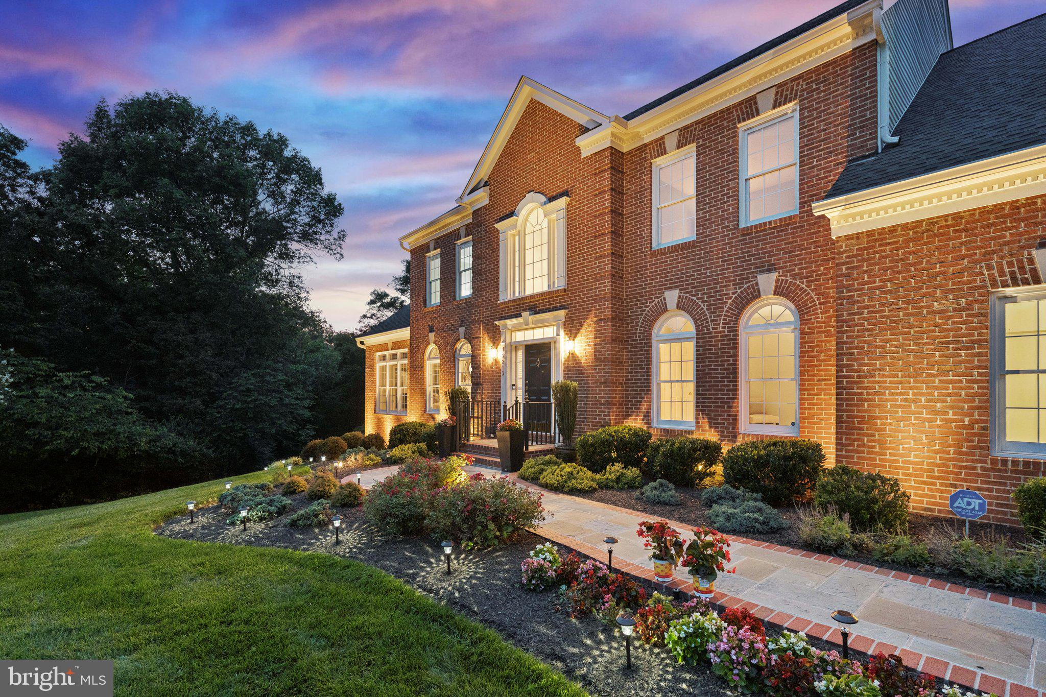 12213 Windsor Hall Way Herndon, VA 20170 - Photo 3 of 64