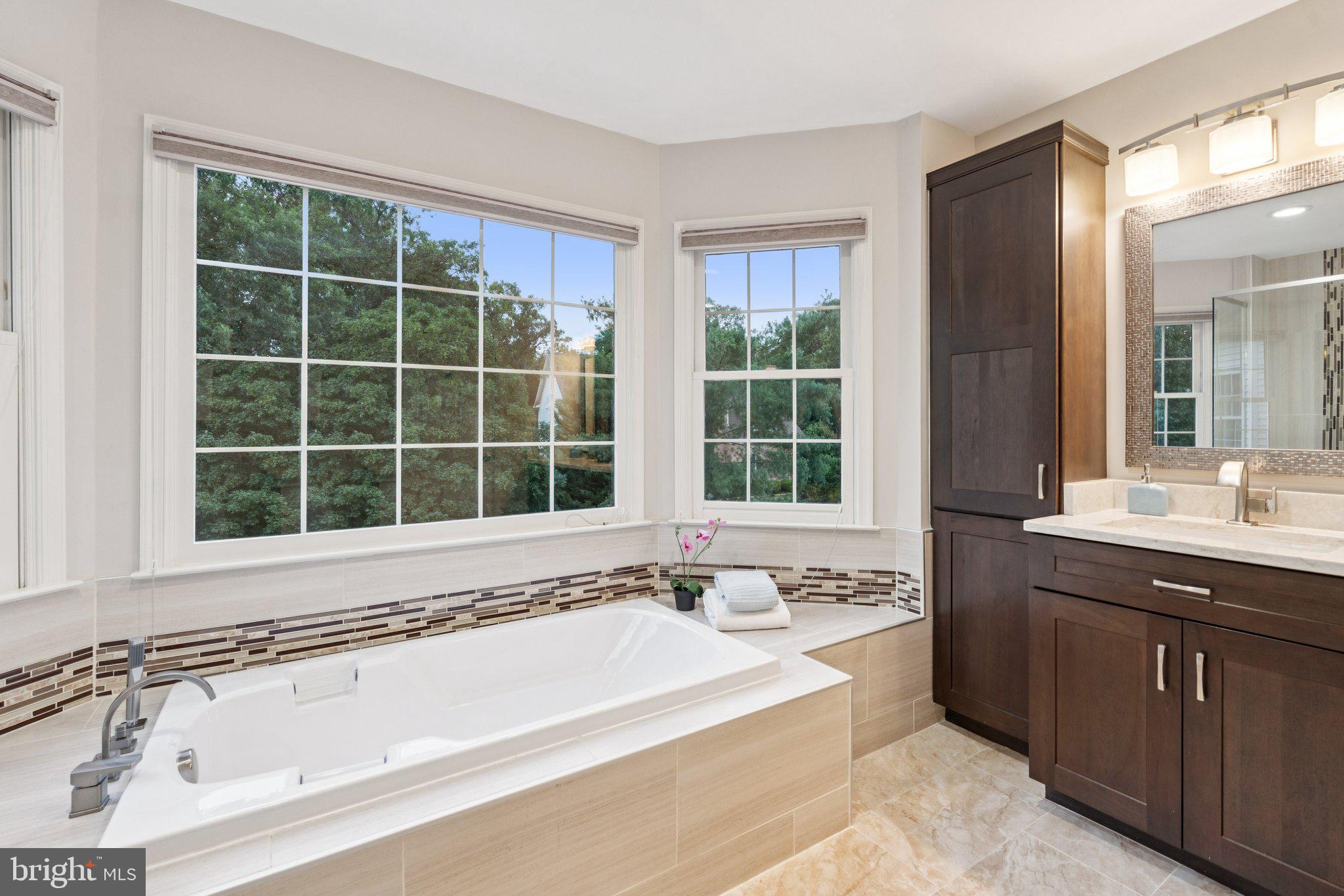 12213 Windsor Hall Way Herndon, VA 20170 - Photo 32 of 64