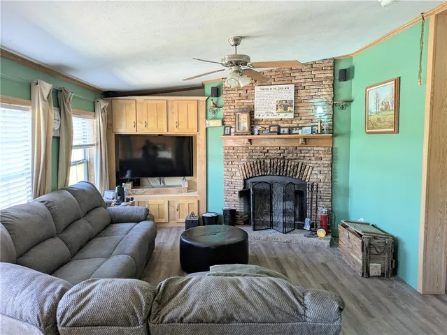 $399,000 | 503 North Harpersfield Road, Jefferson, NY 12093