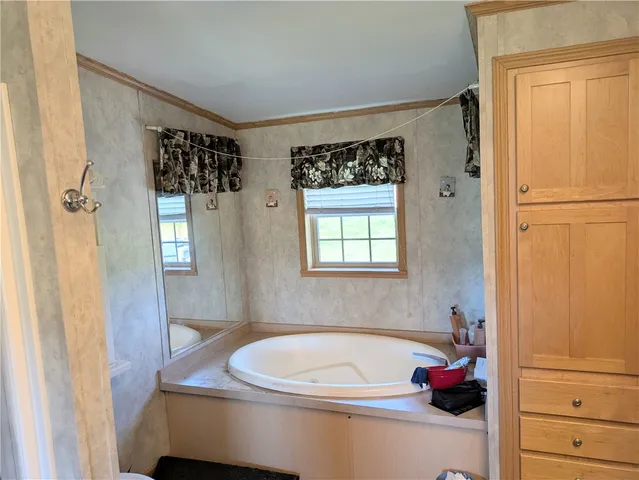 $399,000 | 503 North Harpersfield Road, Jefferson, NY 12093