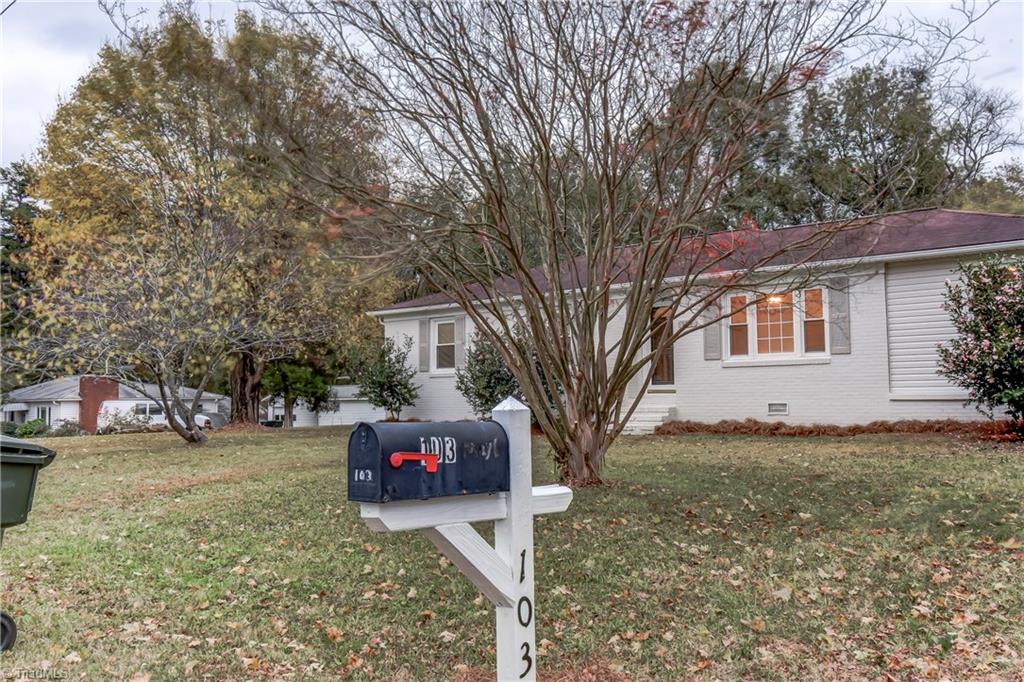 103 Mayfair Road Lexington, NC 27292 - Photo 1 of 26 Gallery Image 1