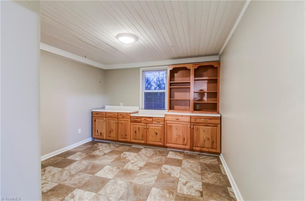 103 Mayfair Road Lexington, NC 27292 - Photo 18 of 26 Gallery Image 18