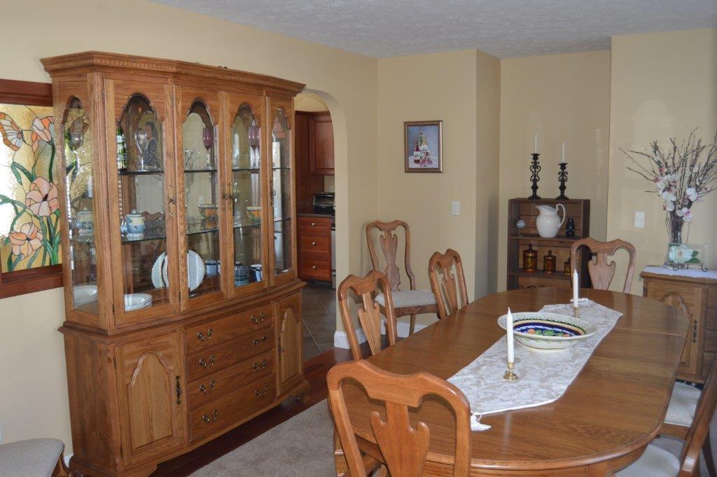 41 River Road York, ME 03902 - Photo 30 of 33 Beautiful formal dining room with...