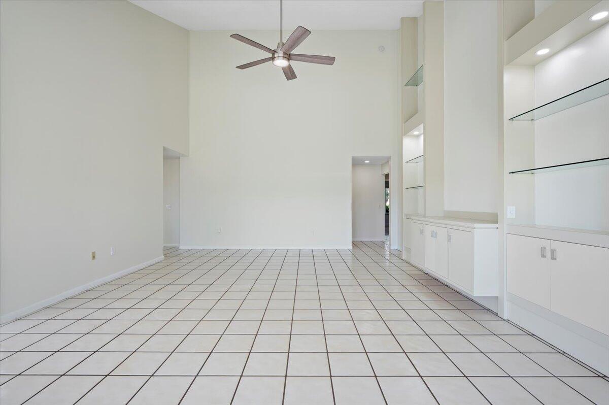 180 Ridge Road Jupiter, FL 33477 - Photo 14 of 28 14-LUX8062