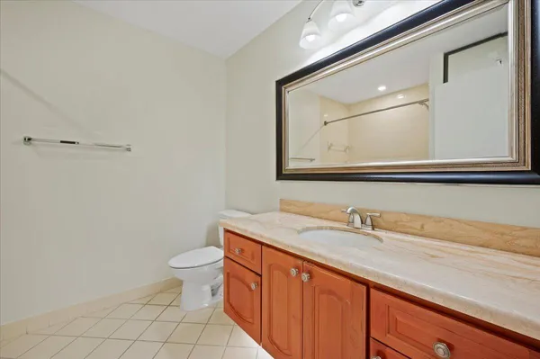 $4,750 | 180 Ridge Road, Jupiter, FL 33477