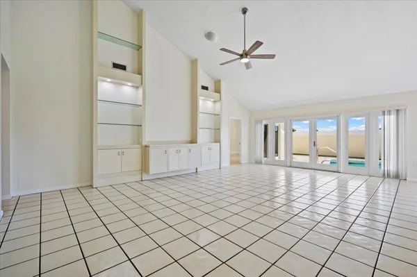 $4,750 | 180 Ridge Road, Jupiter, FL 33477