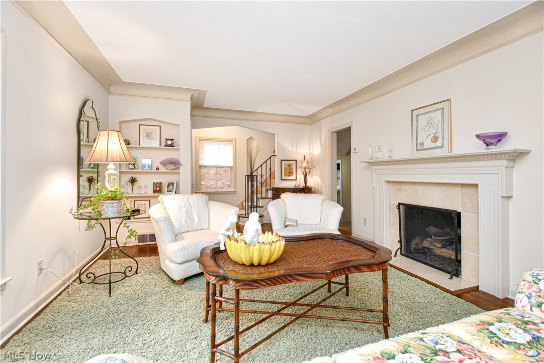 2419 Channing Road Cleveland, OH 44118 - Photo 3 of 22 Gallery Image 3