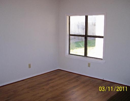 4101 Delphine Street Corpus Christi, TX 78411 - Photo 3 of 9