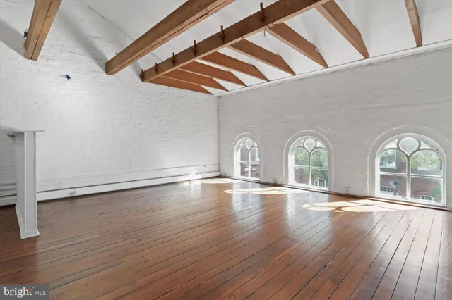 a car parked in front of a building