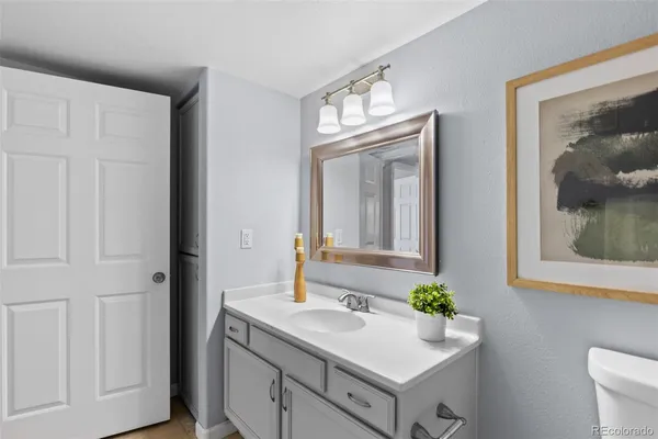 $355,000 | 5443 South Dover Street, Unit 204, Denver, CO 80123
