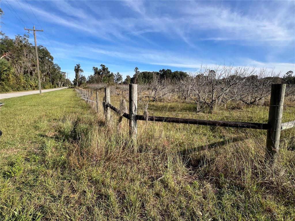 18250 Ravenswood Road Altoona, FL 32702 - Photo 6 of 41